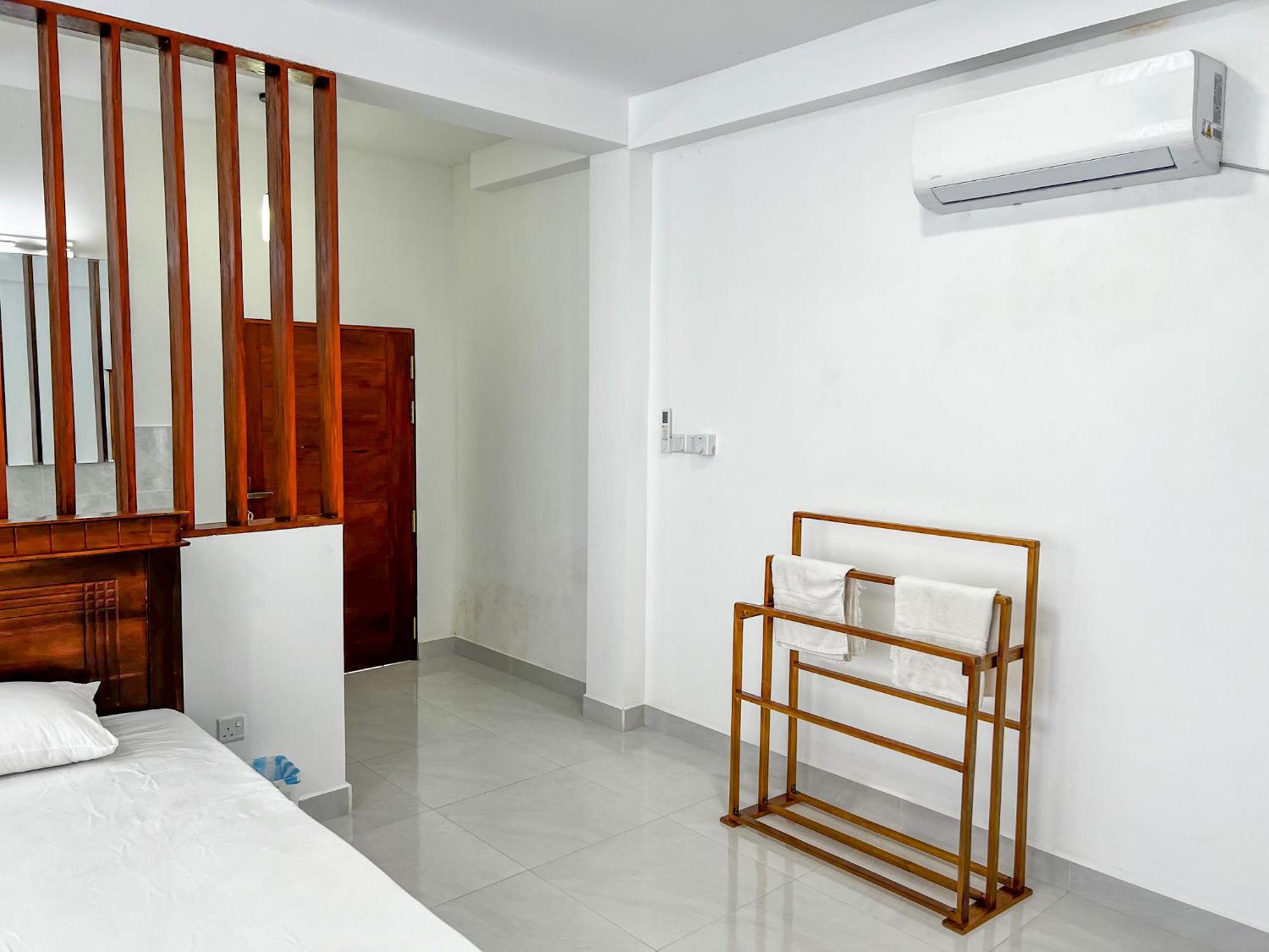 Meridian Holiday Resort Ratnapura Bagian luar foto