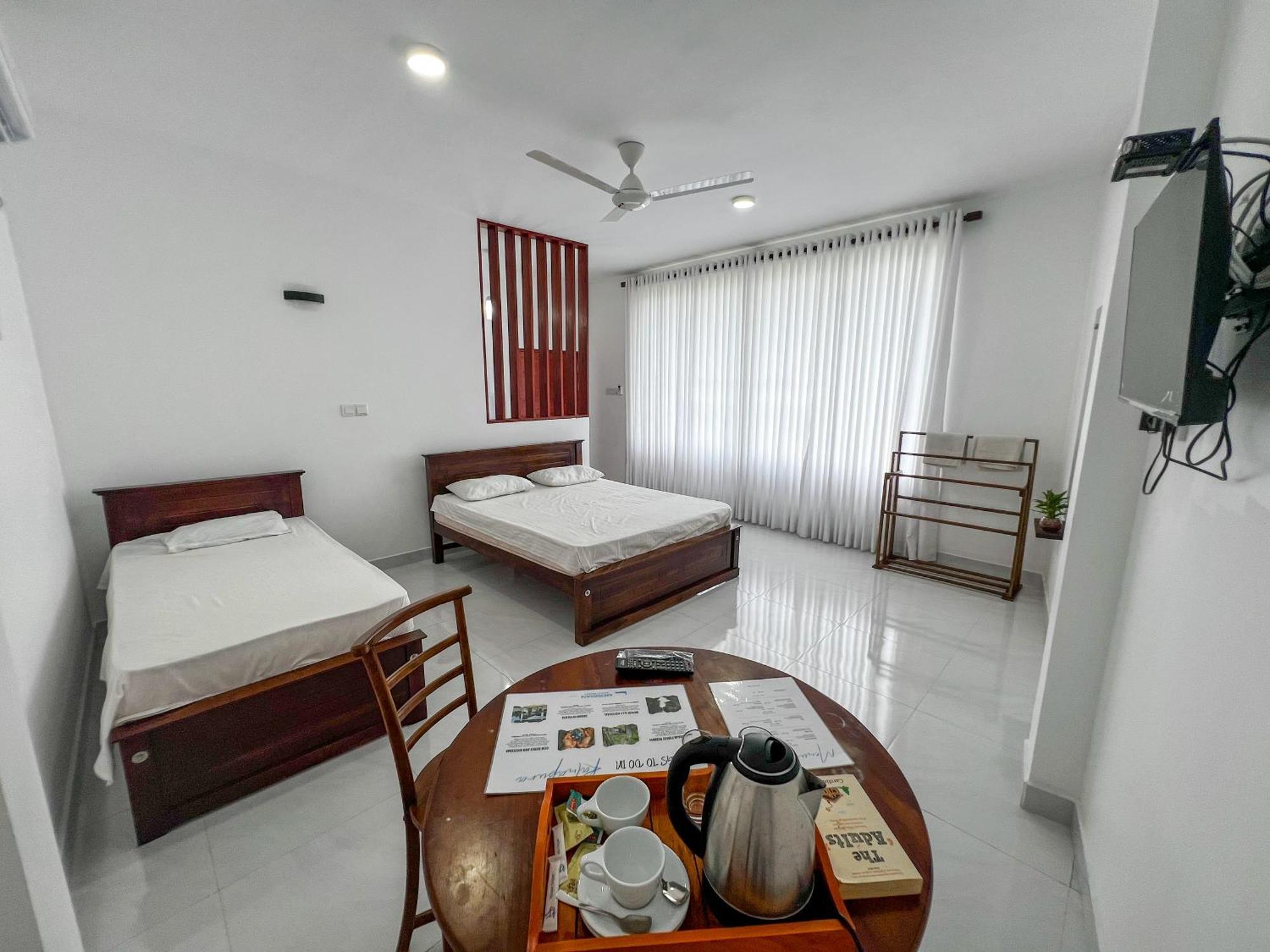 Meridian Holiday Resort Ratnapura Bagian luar foto